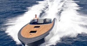 Fun Things to Do in Lake Garda Speedboat adventure lake garda