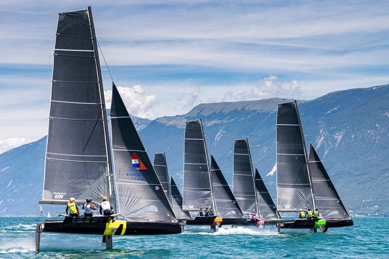 sailing at lake garda